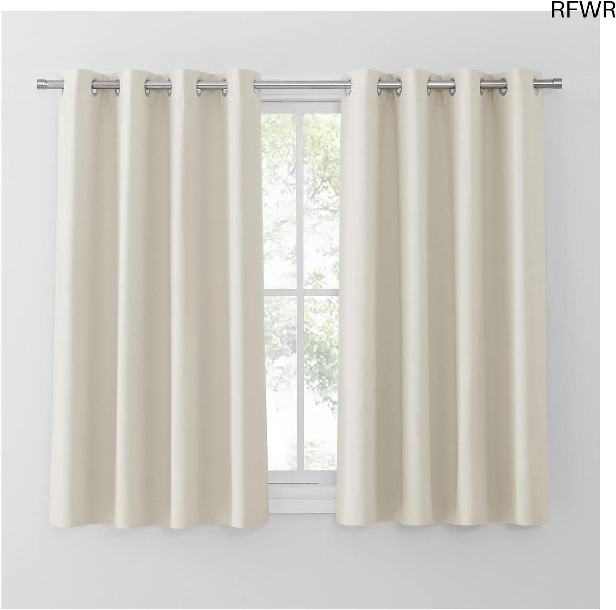 RFWR® Verduisteringsgordijnen Kort Paneel met Thermische Isolatie - Lichtbeige 132 x 150 cm (2 Stuks)