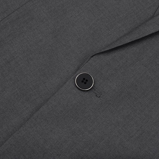 Close-up van de knoopsluiting van een donkergrijs colbert.