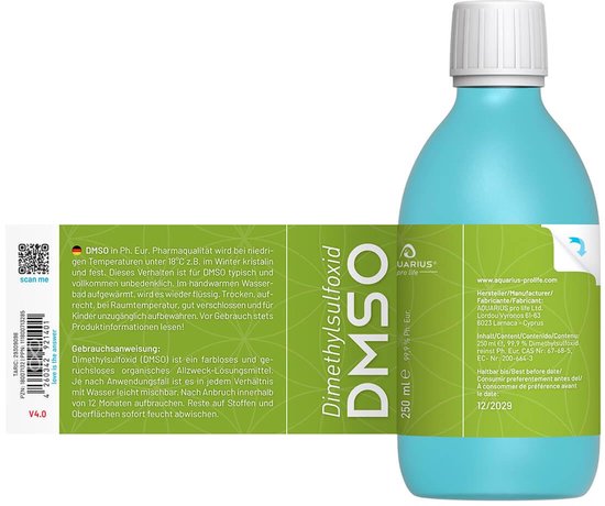 Turquoise fles met groen label, met de tekst 'Dimethylsulfoxide DMSO' en 'AQUARIUS pro life'.