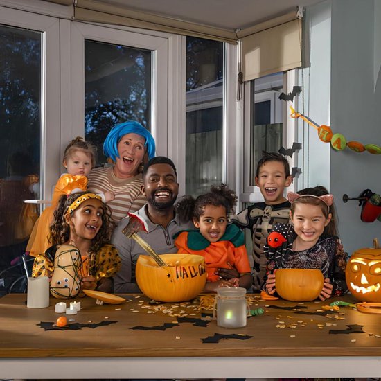 Allecto Plus - Realistische Nep Bijl Houten Speelgoed voor Halloween - Bloedige Bijl voor Buitenspelen. — afbeelding 3