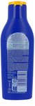 Blauwe fles met gele dop, met gebruiksinstructies en ingrediëntenlijst.