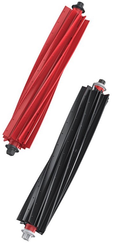 Twee borstelrollen, één rood en één zwart, met gedraaide lamellen.
