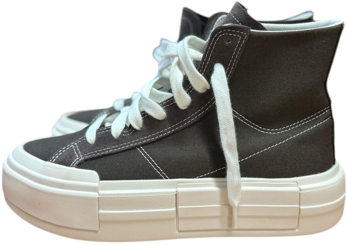 Converse CTAS Cruise HI Sneakers Bruin