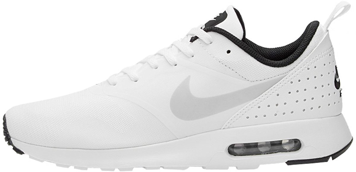 Nike Air Max Tavas Sneakers Maat Mannen wit/zwart/grijs