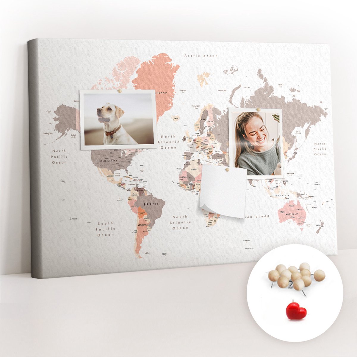Tulup Prikbord - Gedetailleerde wereldkaart Memobord Van Kurk - 60 cm x 40 cm - Bruin Prikbord - Houten Pinnen - Kurk Prikbord - Kurkbord Voor School - Kurk Bedrukken - Decoratief Kurkbord - Kurk Prikbord Canvas