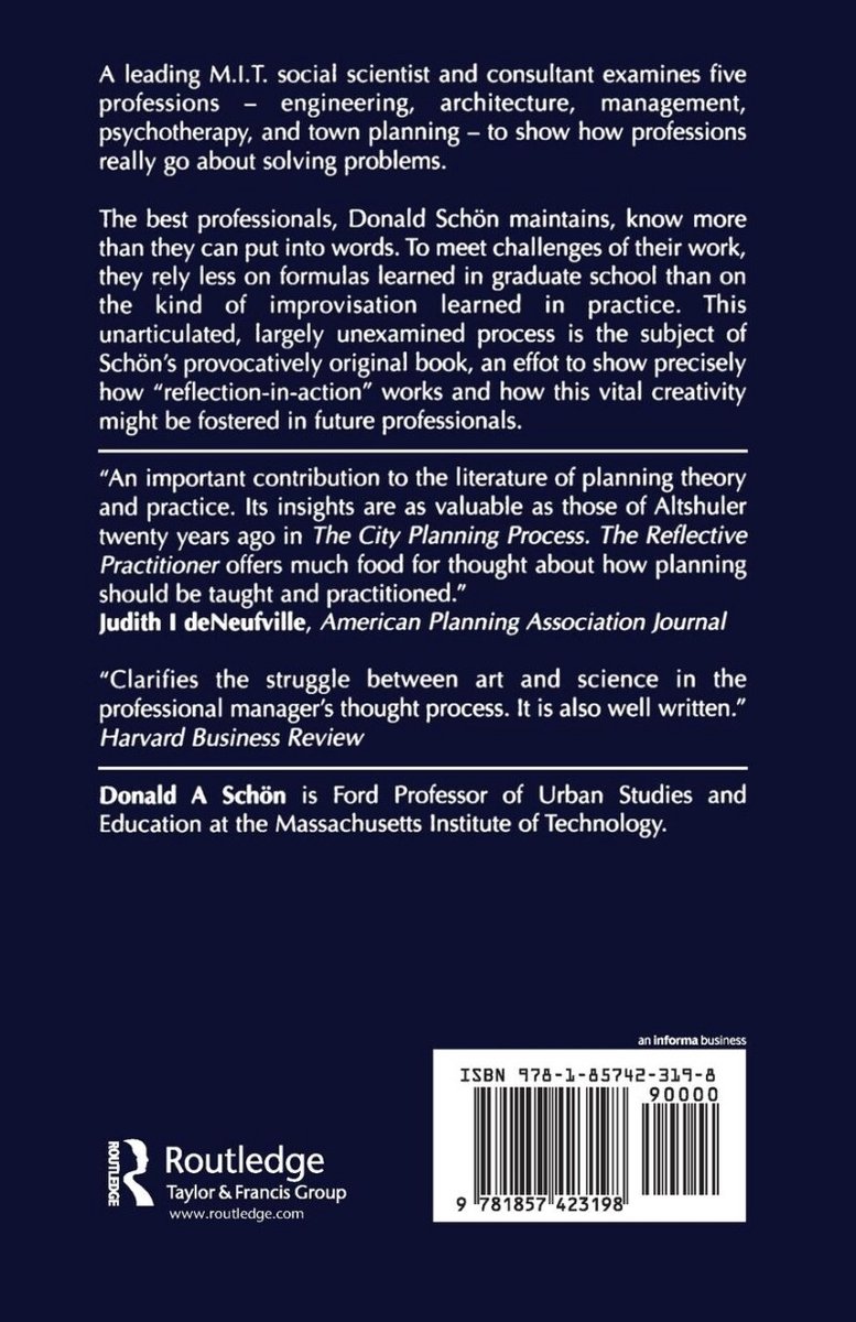 Achterkant van het boek 'the Reflective Practitioner' met tekst van recensies en uitgever Routledge. ISBN: 978-1-85742-319-8.