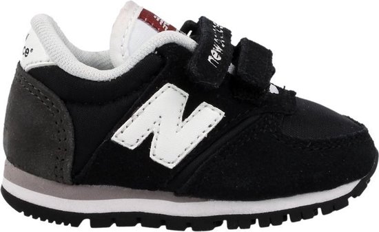 new balance sneakers baby