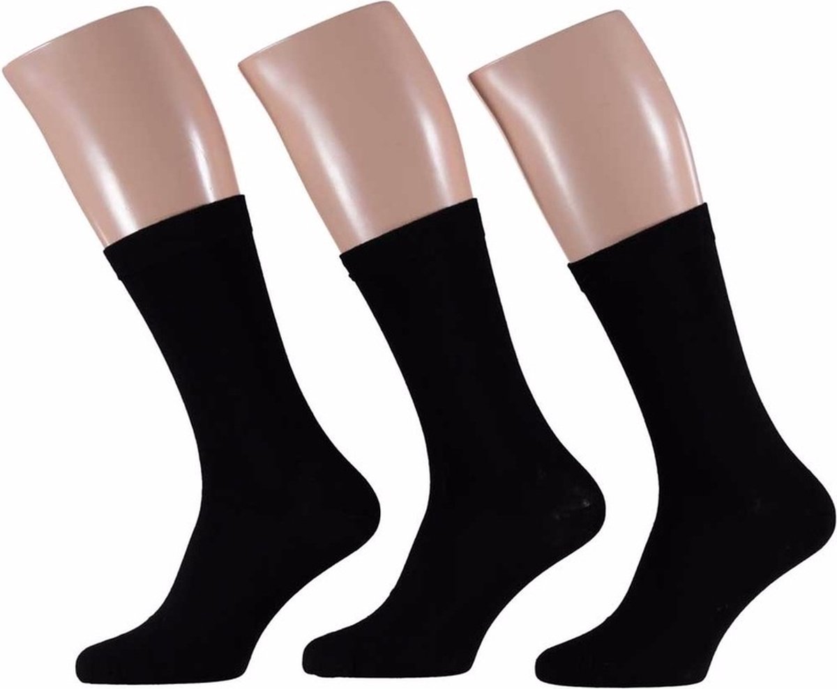 Zwarte en witte heren sokken pakket 6 paar bol