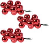 30x Mini glazen kerstballen kerststekers/instekertjes rood 2 cm - Rode kerststukjes kerstversieringen glas