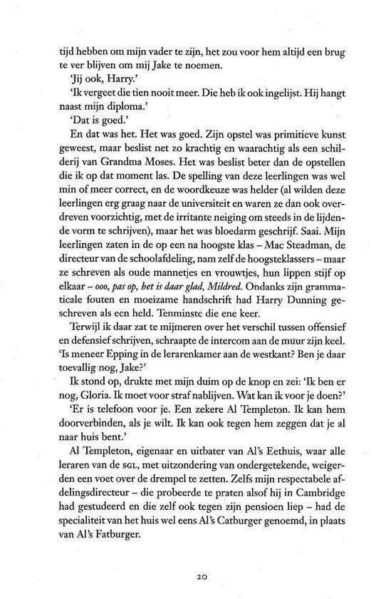 Tekst op een pagina met een beschrijving van een middelbare scholier, een lerarenkamer, en een Fatburger.
