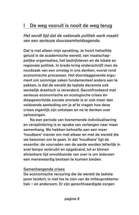 Pagina 9 met de titel "De weg vooruit is nooit de weg terug". Tekst gaat over de nationale politiek en duurzaamheid.