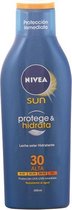 NIVEA Sun Zonnebrand Zonnemelk Protege & Hidrata SPF 30 - 200 ml