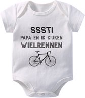 Hospitrix Baby Rompertje met Tekst " SSST! Papa en ik kijken Wielrennen " | 0-3 maanden | Korte Mouw |  | Cadeau voor Papa | Aanstaande Vader | Vaderdag
