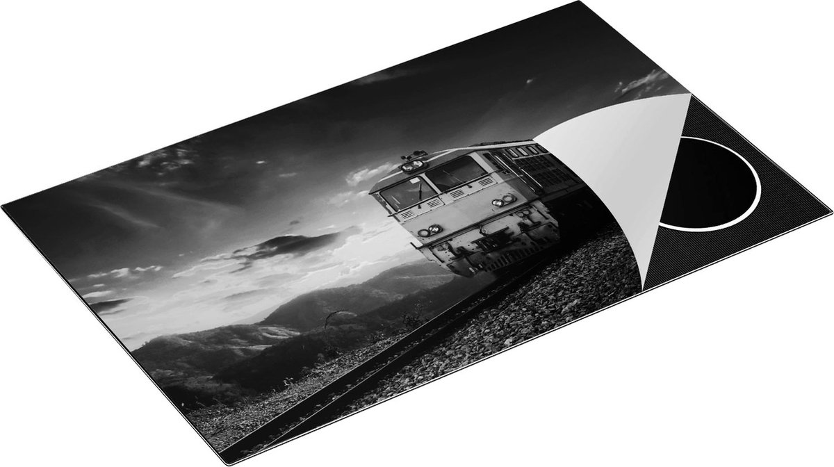 Chefcare Inductie Beschermer Trein tussen de Bergen in Thailand - Zwart Wit - 85x52 cm - Afdekplaat Inductie - Kookplaat Beschermer - Inductie Mat