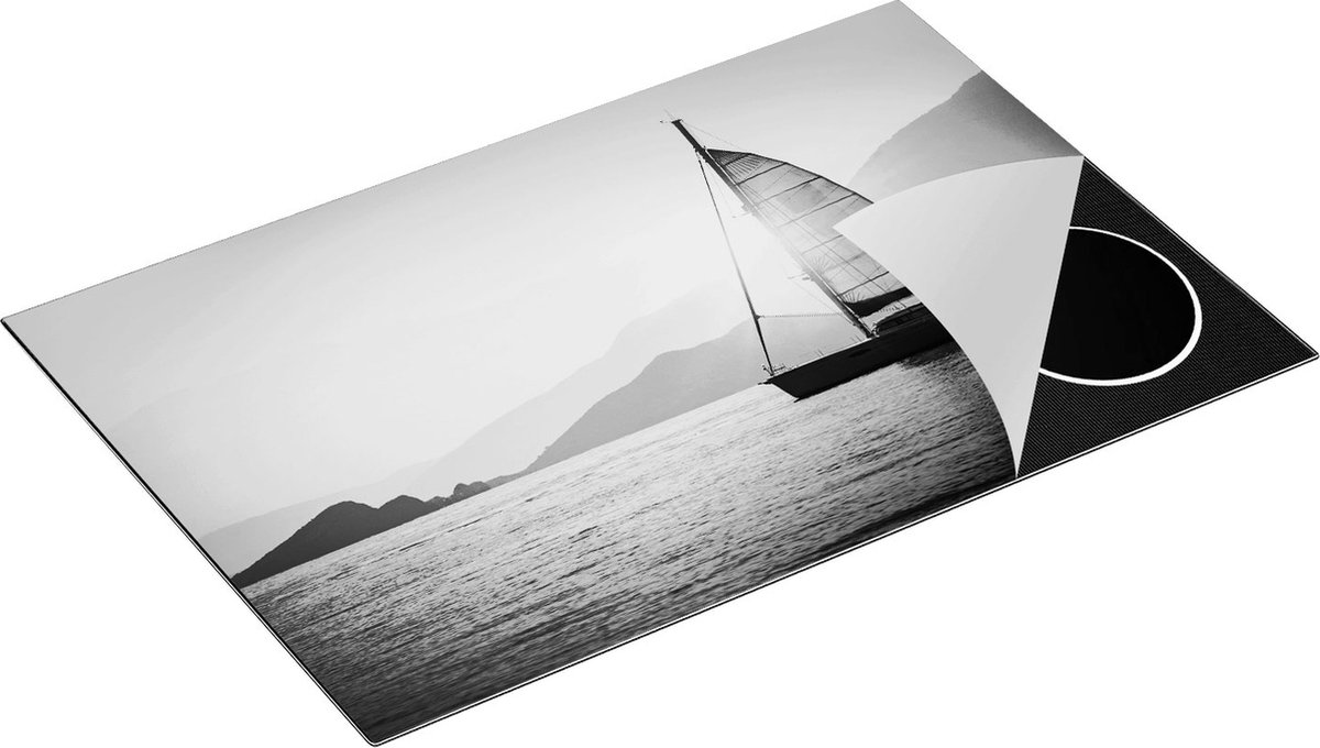 Chefcare Inductie Beschermer Zeilboot bij Zonsondergang - Zwart Wit - 80,2x52,2 cm - Afdekplaat Inductie - Kookplaat Beschermer - Inductie Mat