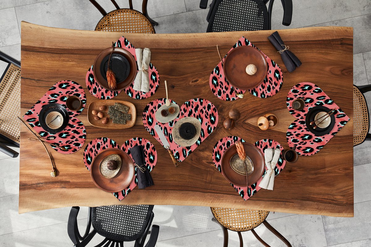 Onderleggers - Placemats - Placemats hartje - Panterprint - Roze - Blauw - Patroon - 8 stuks
