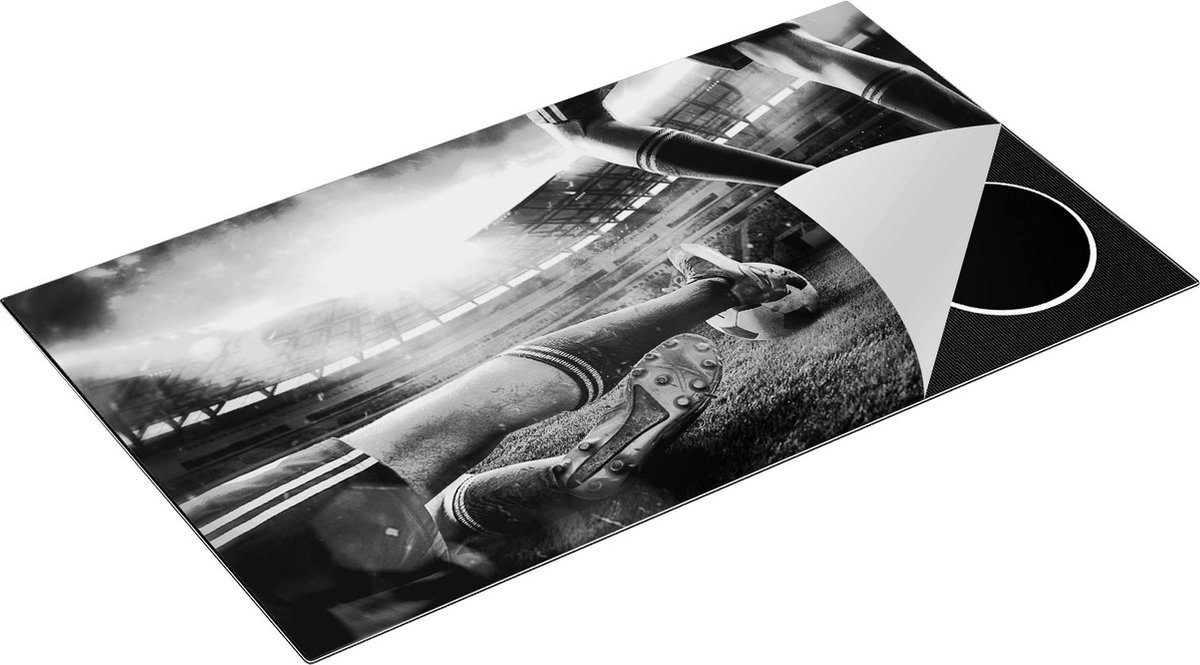 Chefcare Inductie Beschermer Voetbal Sliding in het Stadion - Zwart Wit - 89,6x51,6 cm - Afdekplaat Inductie - Kookplaat Beschermer - Inductie Mat
