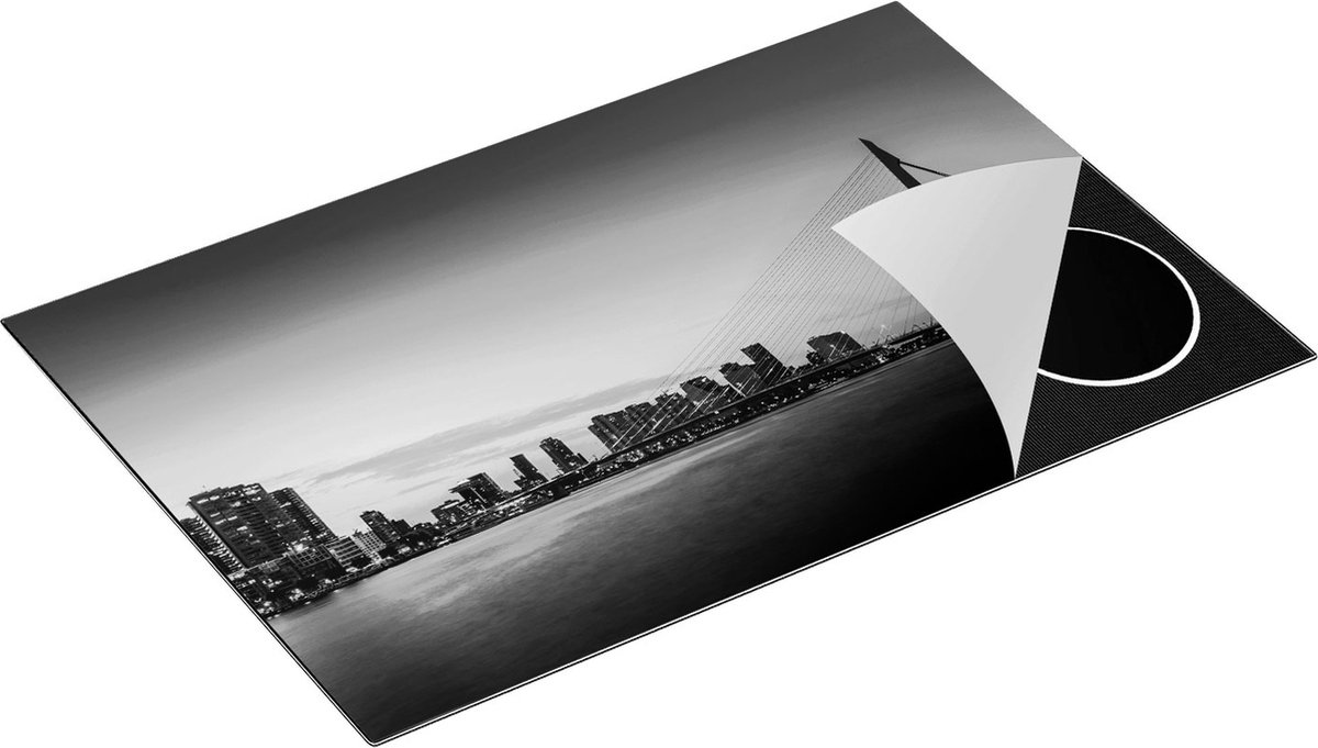 Chefcare Inductie Beschermer Erasmusbrug in Rotterdam met Zonsondergang - Zwart Wit - 81,6x52,7 cm - Afdekplaat Inductie - Kookplaat Beschermer - Inductie Mat
