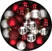 28x stuks kunststof kerstballen zilver en donkerrood mix 3 cm - Kerstboomversiering