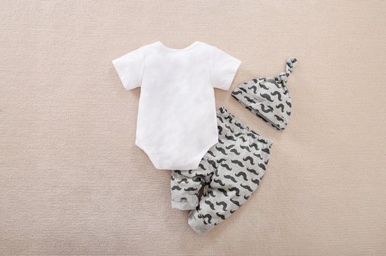 Vêtements Bébé Garçons - Vêtements Bébé - Cadeau Bébé - Bonnet Bébé - Cadeau de maternité - Coffret cadeau baby shower - 3-6 mois