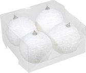 4x Kunststof kerstballen met sneeuw effect wit 10 cm - Witte sneeuw kerstballen 10 cm