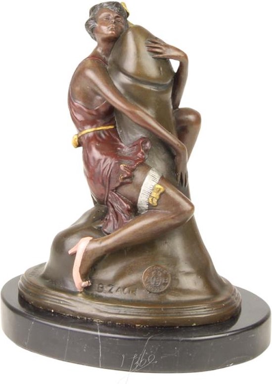Bronzen sculptuur - Vrouw omhelst Fallus - Beeld brons - 17,7 cm hoog