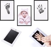 Baby handafdruk - Baby voetafdruk - Set - Baby Art - Kraamcadeau -Babyshower Cadeau – Inktafdruk – Inclusief beschrijving Nederlands/Engels
