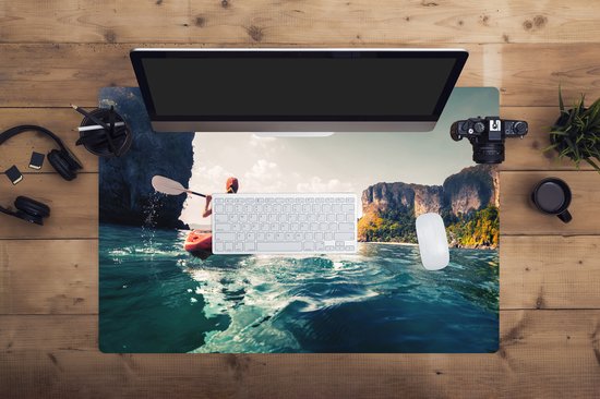 Muismat XXL 90x60 cm - Bureau onderlegger - Bureau mat Kajak - Zee - Strand - Bureaumat - Gaming mousepad xl - Bureaulegger groot - Computer deskmat