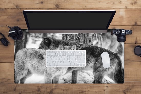 Muismat XXL 90x45 cm - Bureau onderlegger - Bureau mat Groep wolven in zwart-wit - Bureaumat - Gaming mousepad xl - Bureaulegger groot - Computer deskmat