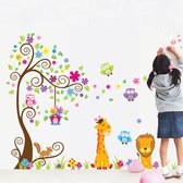 Vrolijke Dieren Sticker XL / Muurstickers Kinderkamer Jongen & Meisje / Babykamer / Wanddecoratie / Muurdecoratie met Boom en Dieren / Leeuw – Giraffe – Uiltjes - / Multicolor