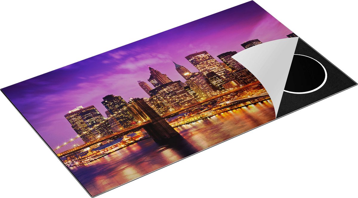 Chefcare Inductie Beschermer Skyline New York van Centrum in het Paars - 89,6x51,6 cm - Afdekplaat Inductie - Kookplaat Beschermer - Inductie Mat