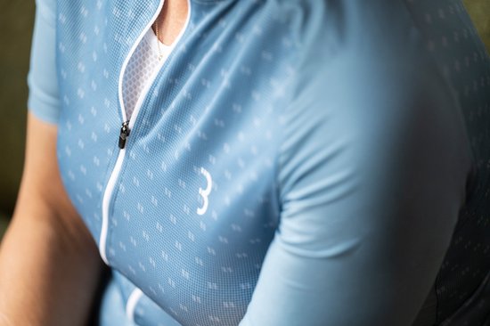 BBB Cycling DonnaFit Fietsshirt Dames Korte Mouw - Sneldrogend en Ademend - Comfortabel Wielrenshirt - Grijs Blauw Wielertenue - Maat S - BBW-412 van BBB Cycling — afbeelding 5