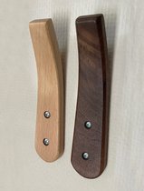 Set van 4 houten, gebogen kapstokhaken (notenhout, type 2 op foto)
