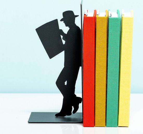 Balvi boekensteun man The reader