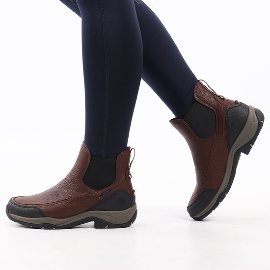 Foto: Ariat stalschoenen ariat terrain blaze h2o donkerbruin