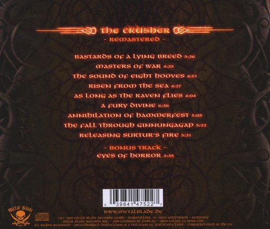 De achterkant van de Amon Amarth 'The Crusher' CD, met de tracklist en barcode.