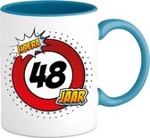 48 Jaar Verkeersbord Mok met tekst | Grappig Verjaardag Beker Cadeau | Bedrukte Koffie en Thee Mokken | Zwart | 330 ML