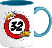 32 Jaar Verkeersbord Mok met tekst | Grappig Verjaardag Beker Cadeau | Bedrukte Koffie en Thee Mokken | Zwart | 330 ML