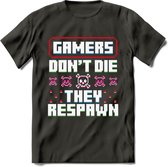 Gamers don't die pixel T-shirt | Gaming kleding | Grappig game verjaardag cadeau shirt Heren – Dames – Unisex | - Donker Grijs - XL