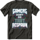 Gamers don't die T-shirt | Neon | Gaming kleding | Grappig game verjaardag cadeau shirt Heren – Dames – Unisex | - Donker Grijs - L