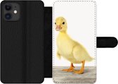 Bookcase Geschikt voor iPhone 12 Pro Max telefoonhoesje - Eend - Kuiken - Dieren - Lief - Meisjes - Jongens - Kinderen - Met vakjes - Wallet case met magneetsluiting