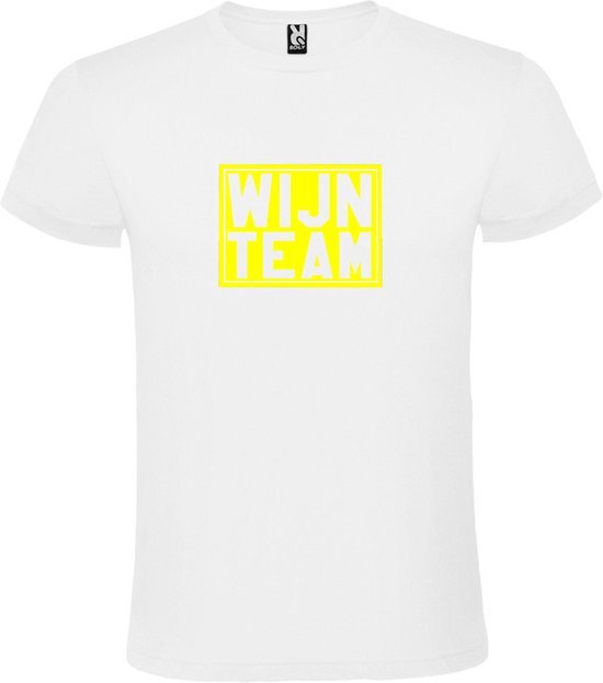 Wit T shirt met print van " Wijn Team " print Neon Geel size XXXXXL