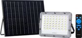 HOFTRONIC - Smart Solar LED Breedstraler - 50 Watt 410 Lumen - 5000 mAh batterij - IP65 waterdicht - IK08 slagvast - UGR15 verblindt niet - Buitenlamp op zonne energie - Met schemerschakelaar - Schijnwerper