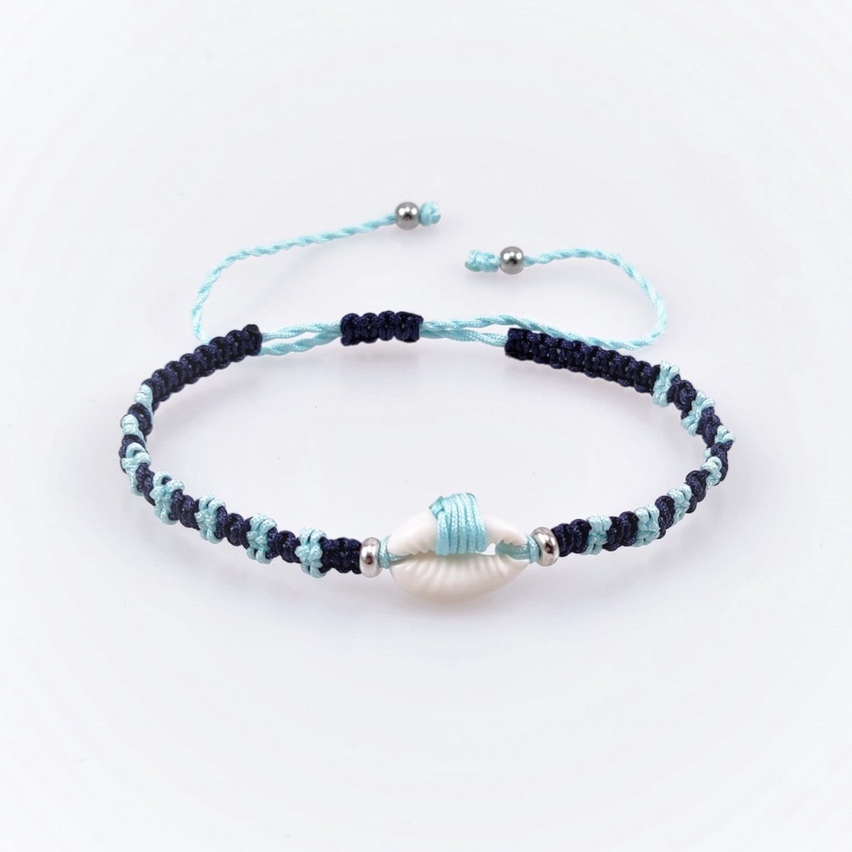 Armband met edelsteen macrame beginners workshop • Spot Workshops België Armband met edelsteen macrame beginners workshop • Spot Workshops België