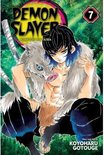Demon Slayer: Kimetsu No Yaiba, Vol. 7, Volume 7