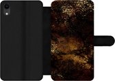 Bookcase iPhone XR telefoonhoesje - Goud - Zwart - Luxe - Met vakjes - Wallet case met magneetsluiting
