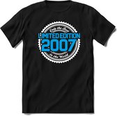 2007 Limited Edition | Feest Kado T-Shirt Heren - Dames | Wit - Blauw | Perfect Verjaardag Cadeau Shirt | Grappige Spreuken - Zinnen - Teksten | Maat XL