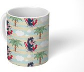 Mok - Koffiemok - Pinguïn - Strand - Palmbomen - Zomer - Patroon - Mokken - 350 ML - Beker - Koffiemokken - Theemok