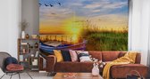 Fotobehang - Boot aan pier met zonsondergang , premium print, inclusief behanglijm