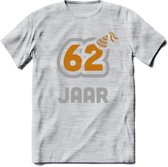 62 Jaar Feest T-Shirt | Goud - Zilver | Grappig Verjaardag Cadeau Shirt | Dames - Heren - Unisex | Tshirt Kleding Kado | - Licht Grijs - Gemaleerd - XL